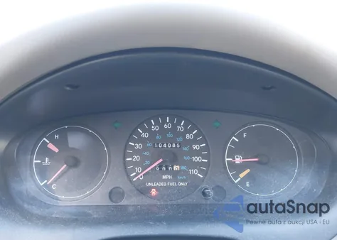 1995 Geo Prizm Lsi from USA, damaged, VIN 1Y1SK5264SZ078602